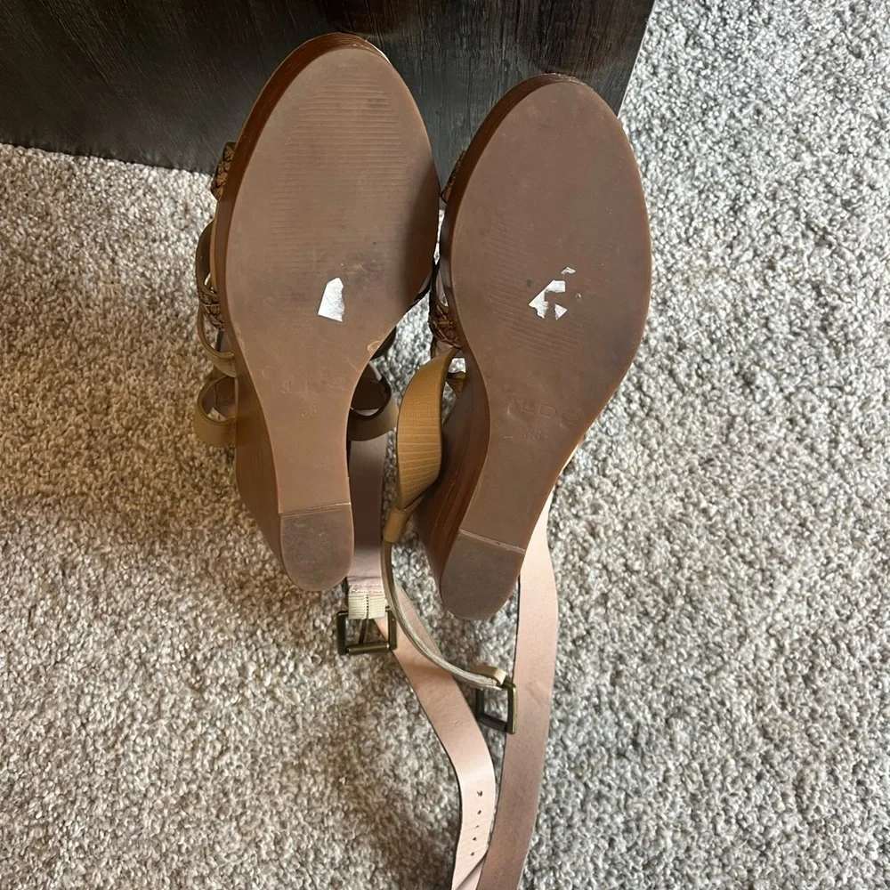 Aldo Wrapped Snake Skin Wedge Sandal Sz 7.5 EUC